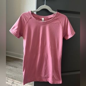 Athleta Momentum Seamless Tee